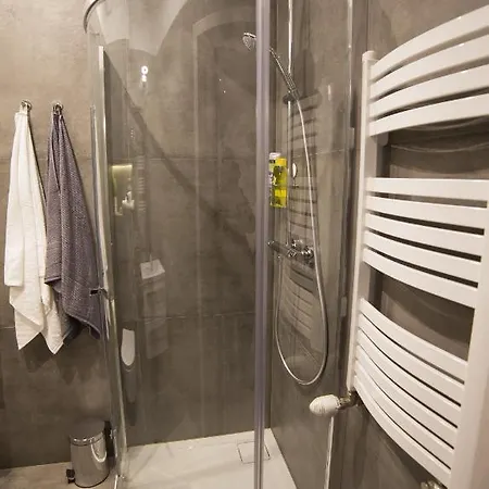 Perfect Location In Old Town, Train Station 2 Min! Krakow